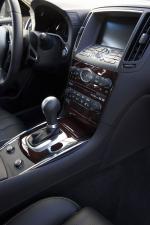 Infiniti G37 2010 года (EU)